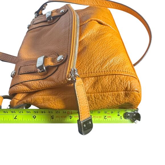 B Makowsky Orange Leather Crossbody Shoulder Bag Purse Adjustable Strap Medium - Picture 11 of 16